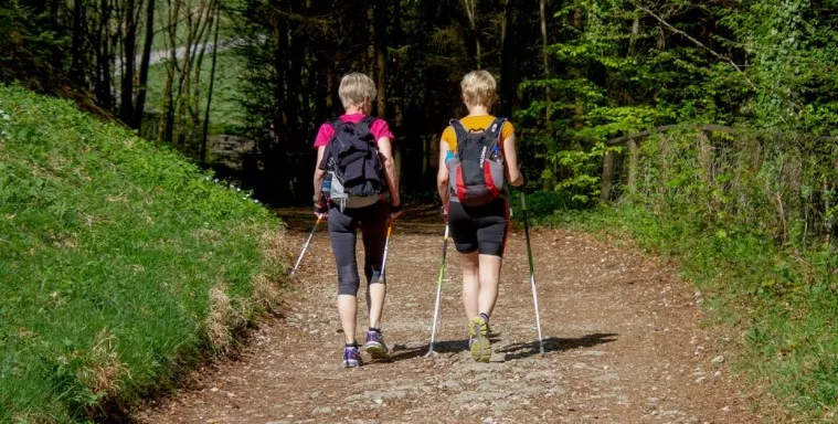 Caminar, ejercicio saludable para cuerpo y mente